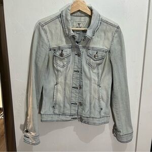 Guess Retro Blue & White Pinstriped Denim Jacket Medium